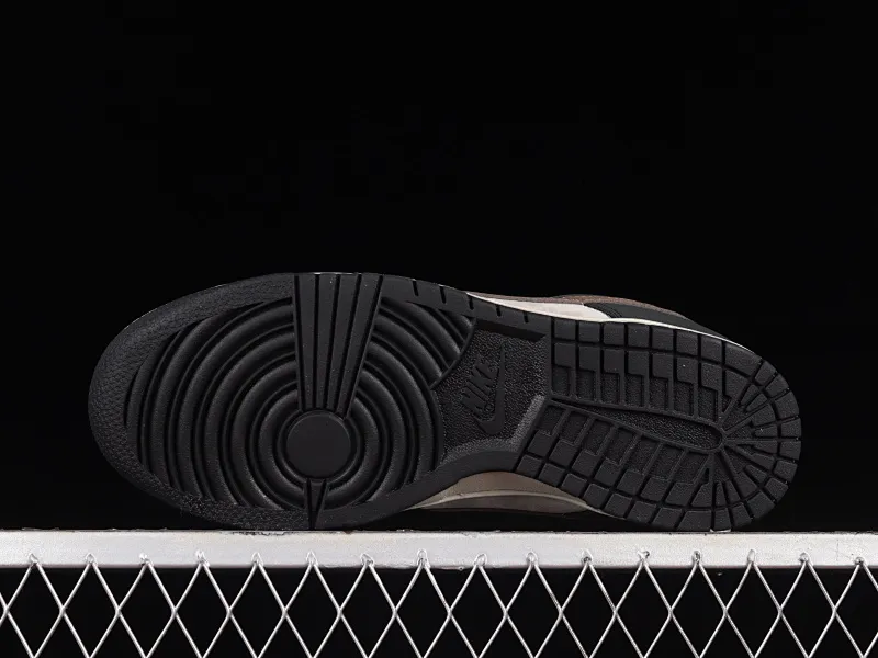 All Categories Nk SB Dunk Series Nk SB Dunk Low Low-top sneakers Otomo Katsuhiro x Nk SB Dunk Low "Steamboy OST" Otomo Katsuhiro co-branded SB low-top sports and leisure sneakers LF0039-003